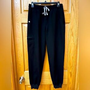 Figs Bundle of 5 High Waisted Zamora Joggers Scrub Pants